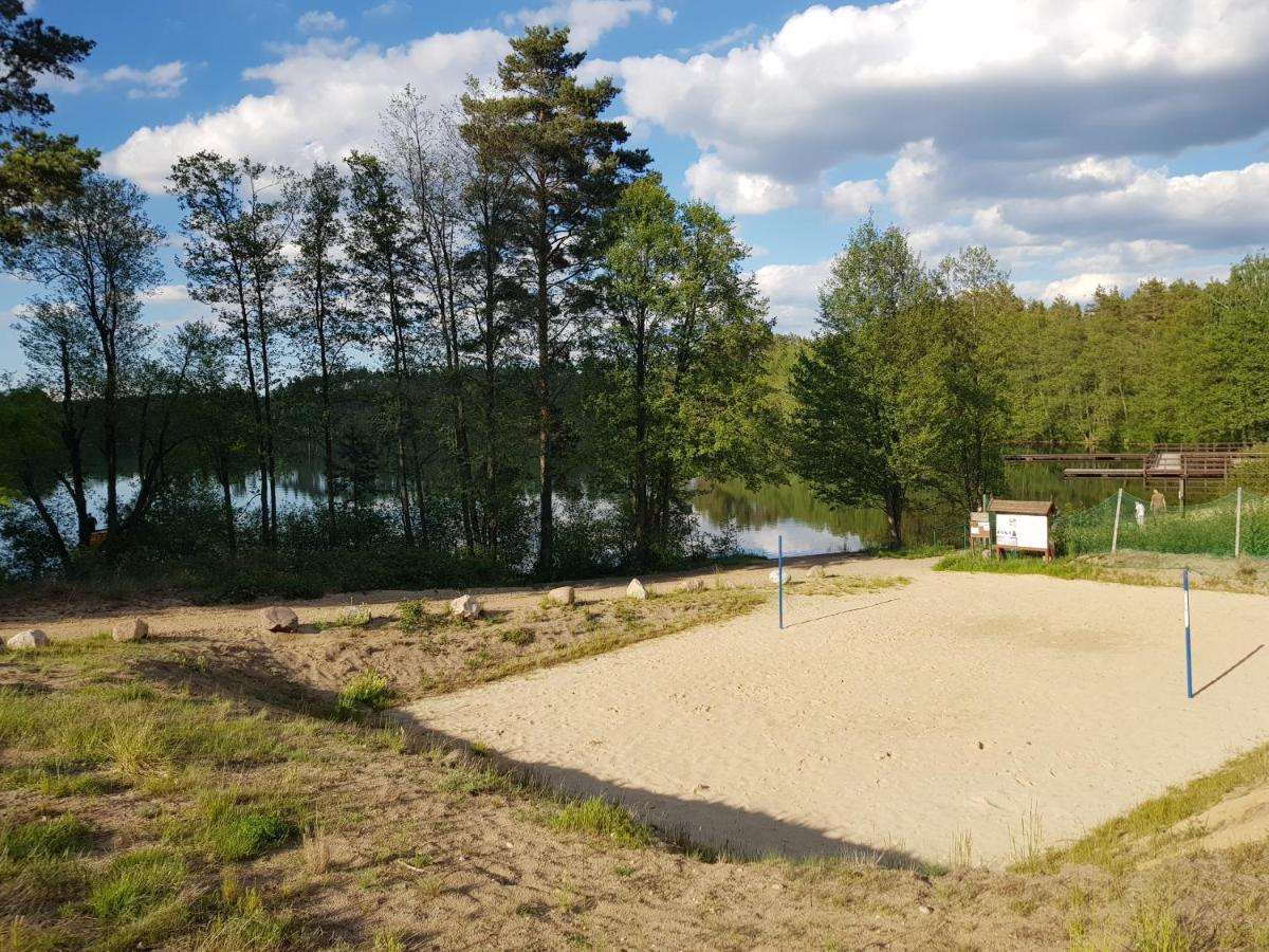 Chata Nad Rzeka Lipusz Buitenkant foto