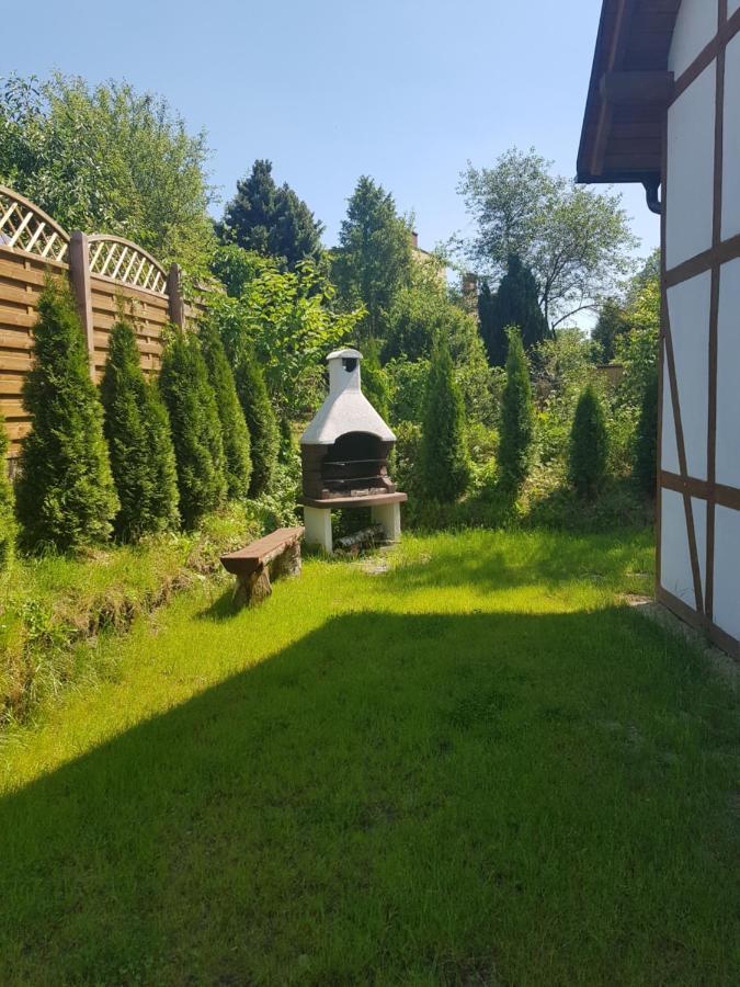 Chata Nad Rzeka Lipusz Buitenkant foto