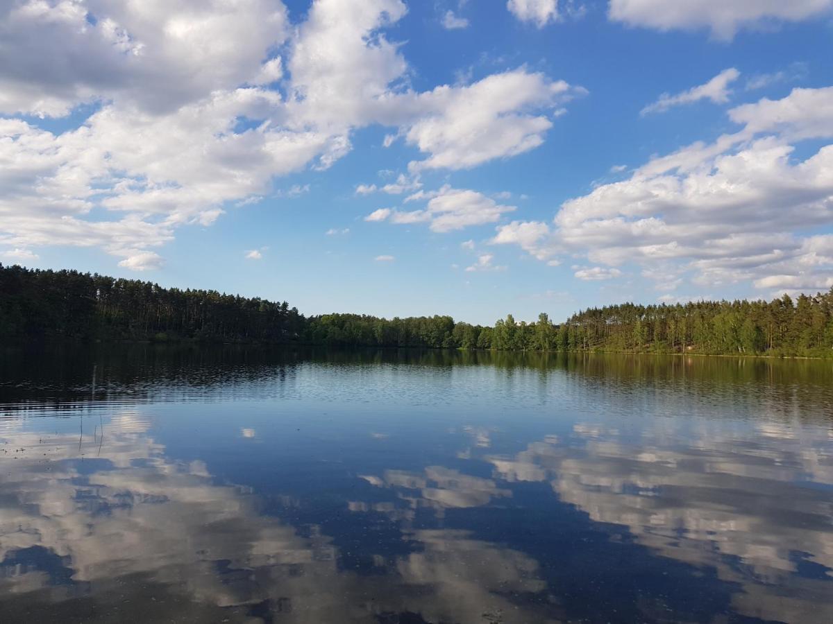 Chata Nad Rzeka Lipusz Buitenkant foto